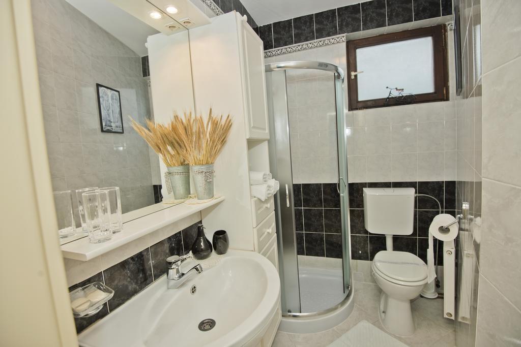 Guesthouse Zganjer Ozalj Phòng bức ảnh